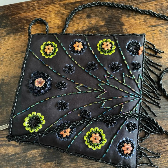 Unbranded| ‎ Black Satin Beaded Evening Bag Clutch 6 x 5” - Picture 2 of 3